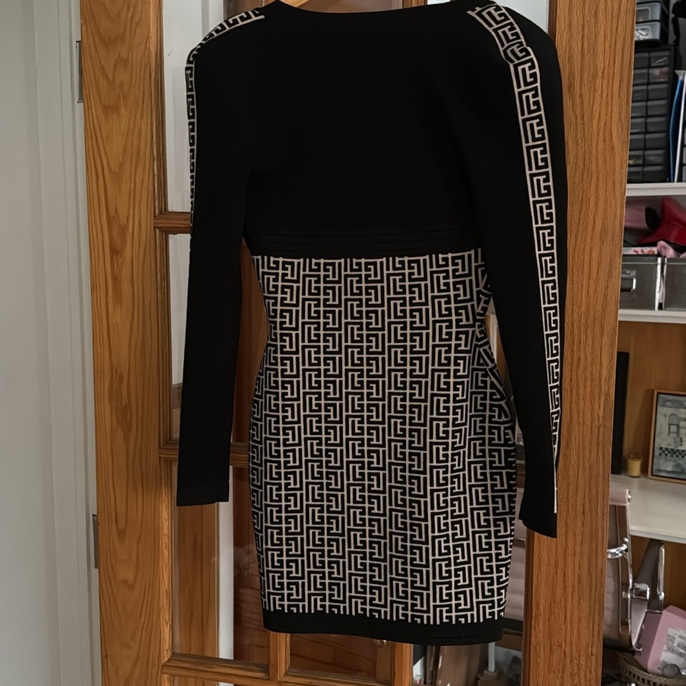 Balmain dress! - Picture 4 of 5
